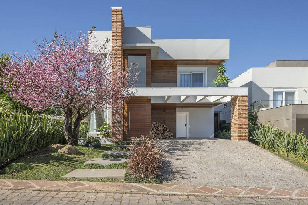 Casa em Condomínio à venda no Hamburgo Velho: 