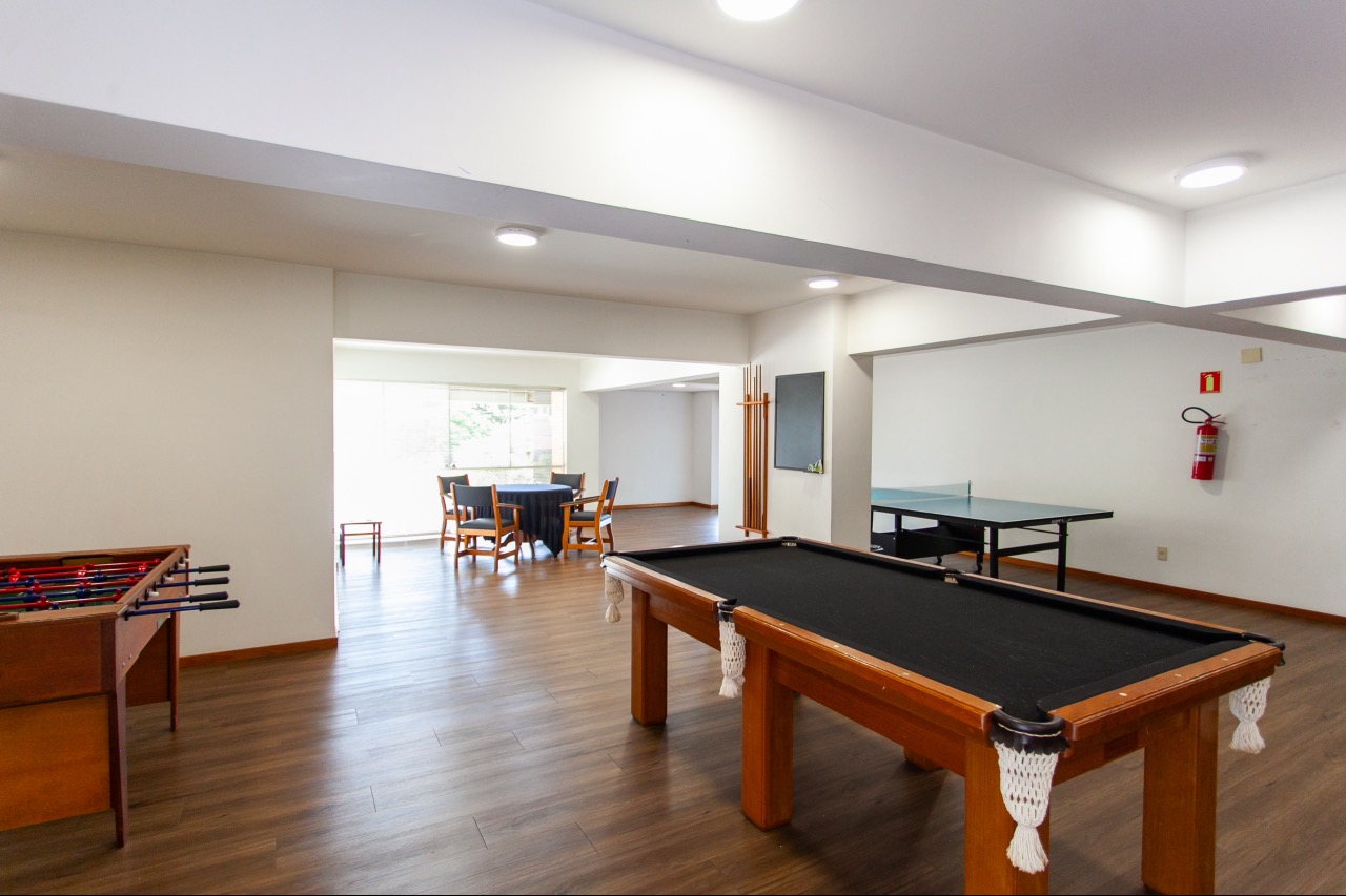 Apartamento Mobiliado à venda no Centro: 