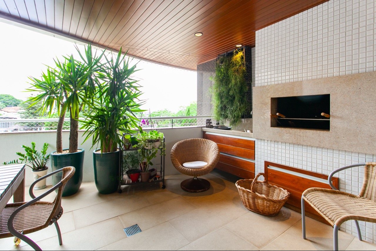 Apartamento Mobiliado à venda no Centro: 