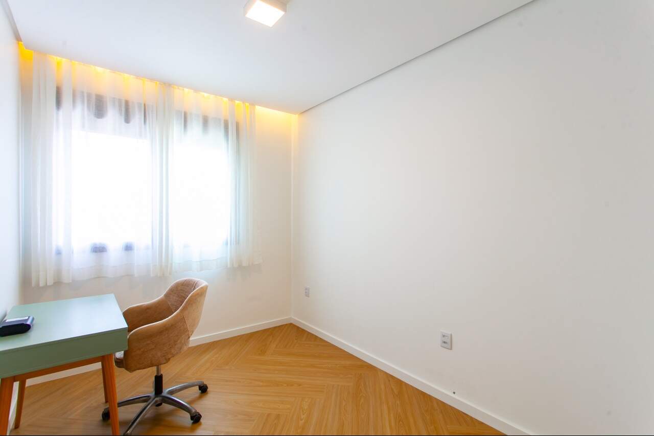 Casa em Condomínio à venda no Vila Rosa: