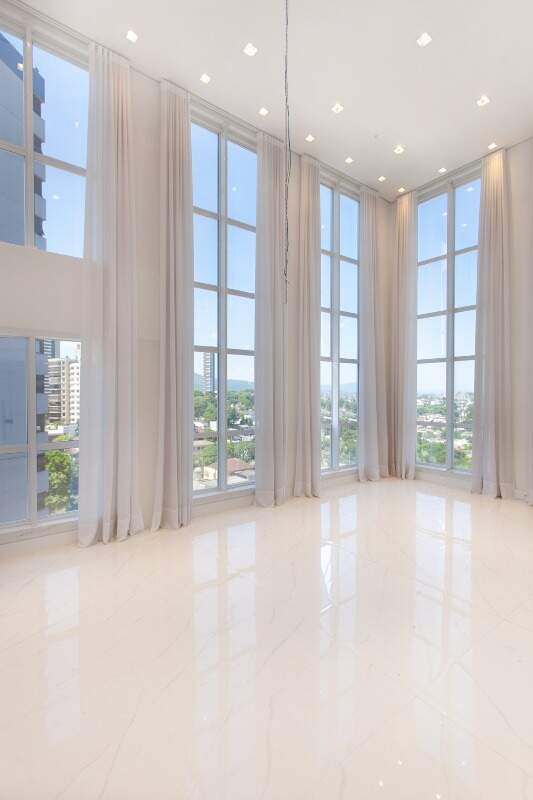 Sala Comercial à venda no Jardim Mauá: 