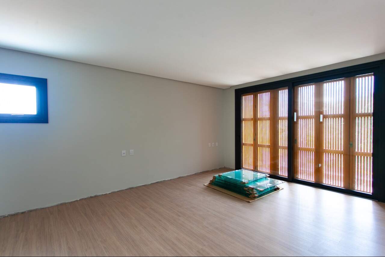 Casa em Condomínio à venda no Encosta do Sol: 
