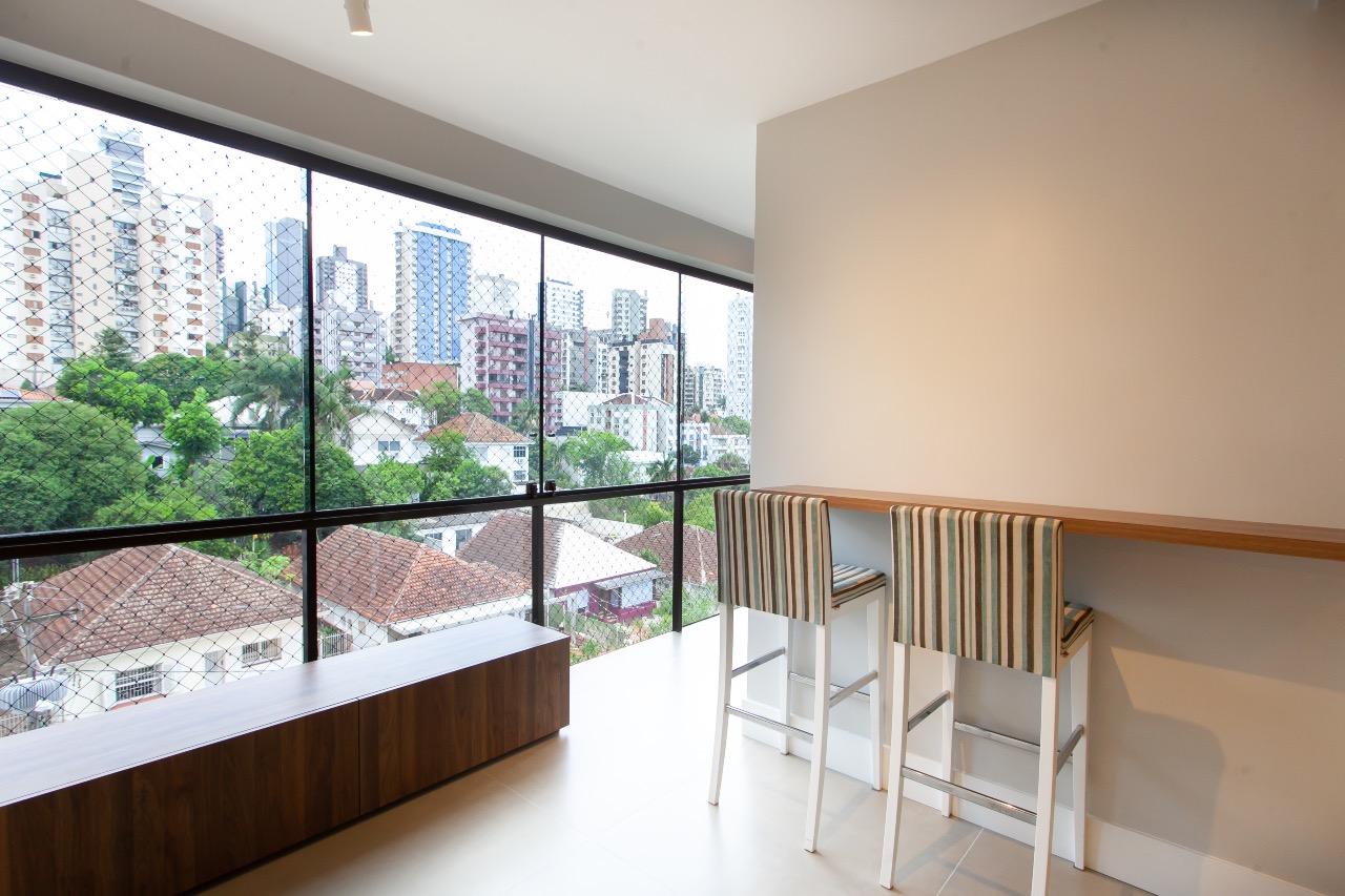 Apartamento Mobiliado à venda no Centro: 