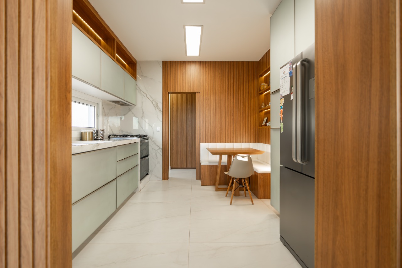 Casa em Condomínio à venda no Encosta do Sol: 