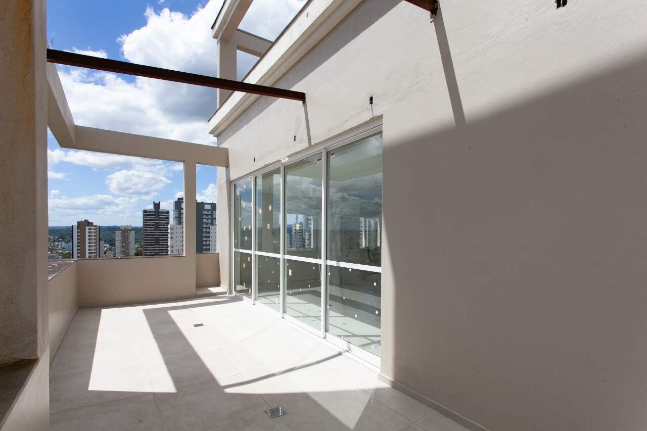 Cobertura Triplex à venda no Centro: 