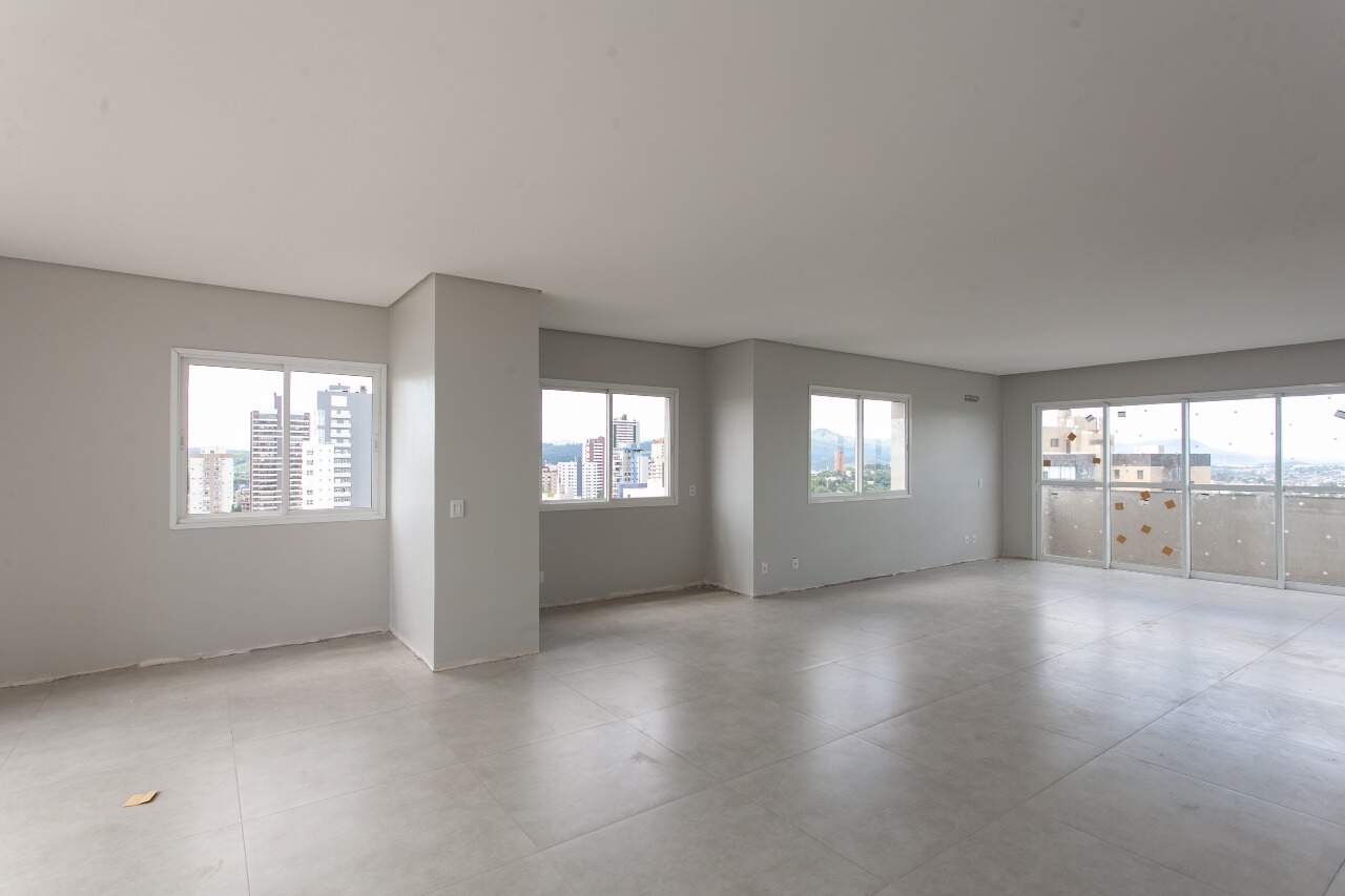 Cobertura Triplex à venda no Centro: 