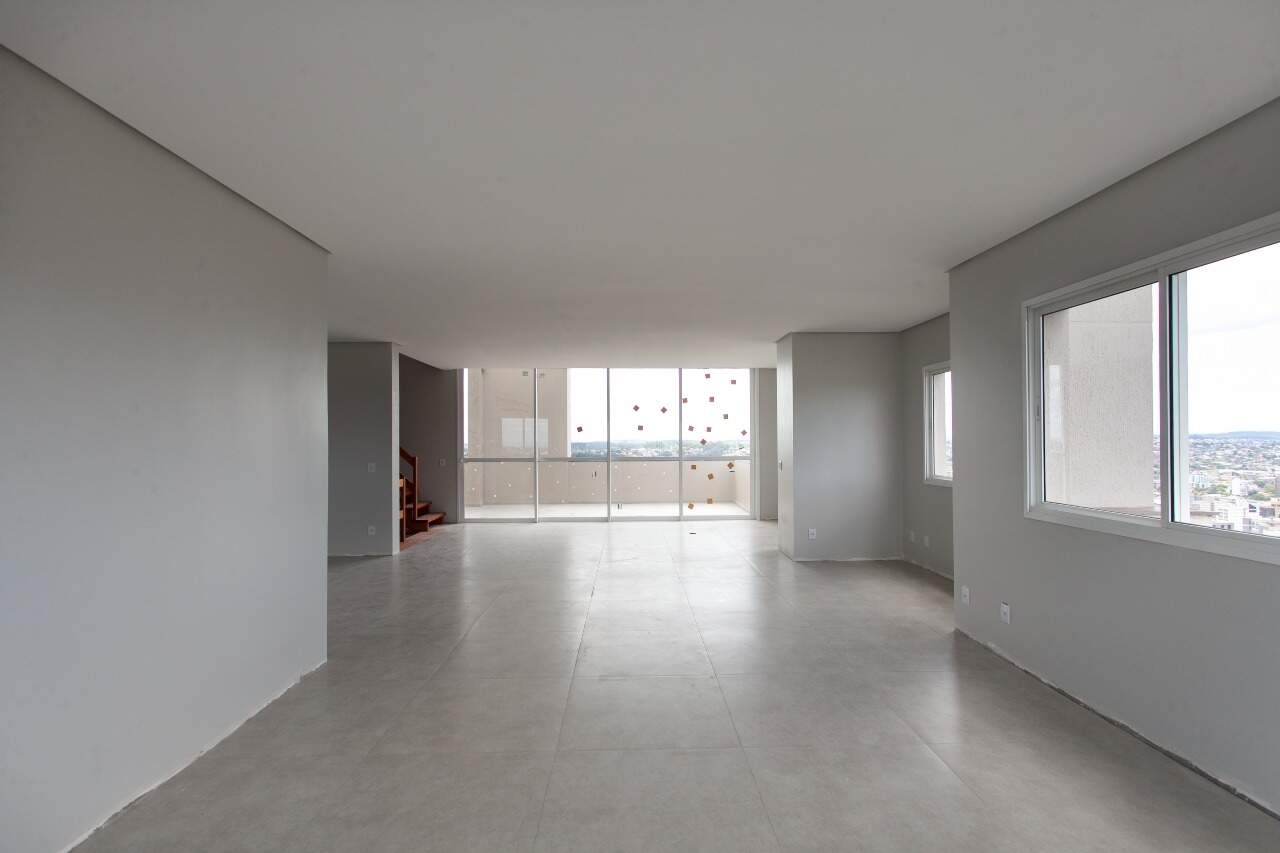 Cobertura Triplex à venda no Centro: 