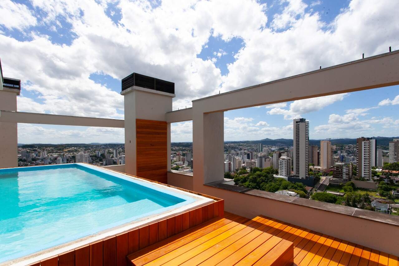 Cobertura Triplex à venda no Centro: 