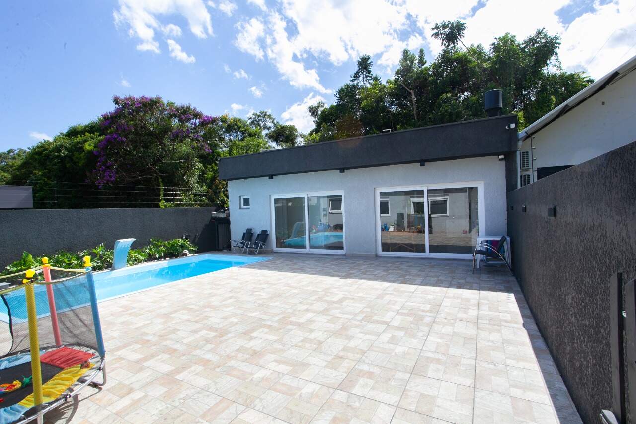 Casa à venda no Canudos: 