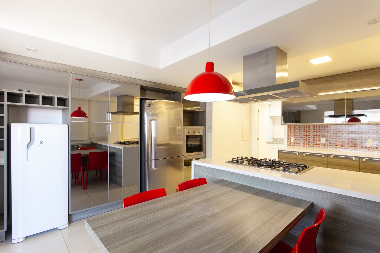 Apartamento Mobiliado à venda no Centro: 