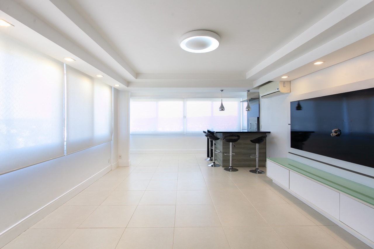 Apartamento Mobiliado à venda no Centro: 