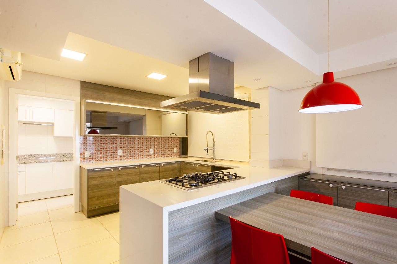 Apartamento Mobiliado à venda no Centro: 