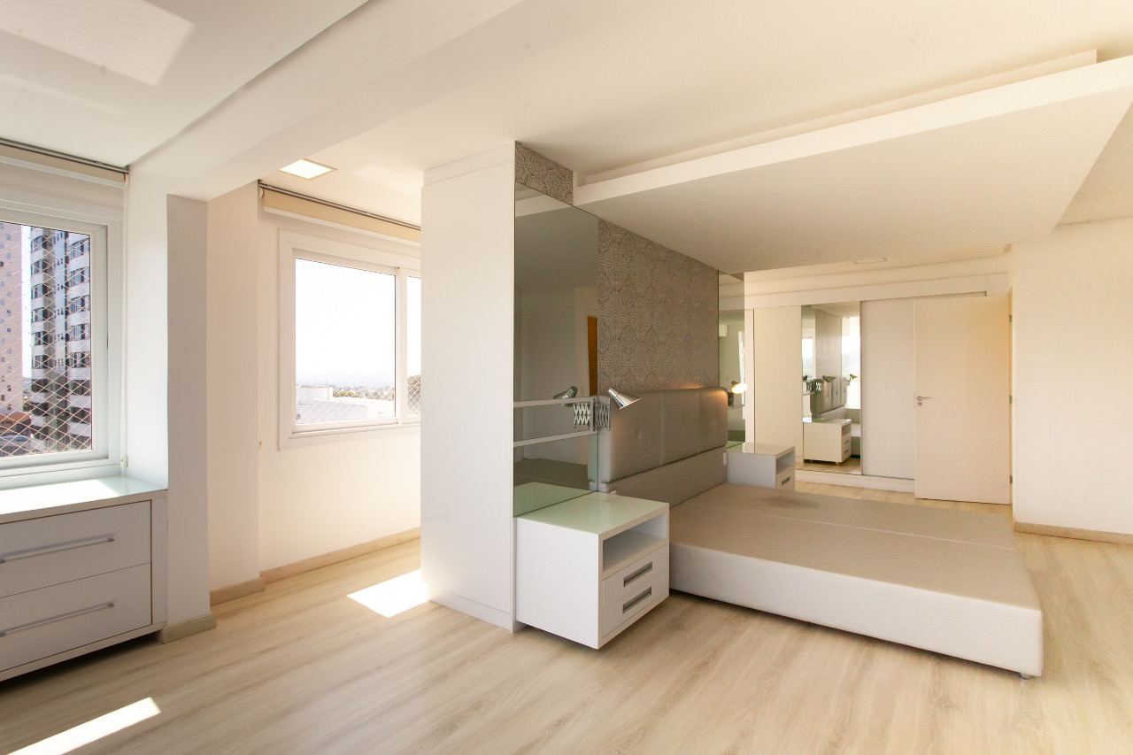 Apartamento Mobiliado à venda no Centro: 