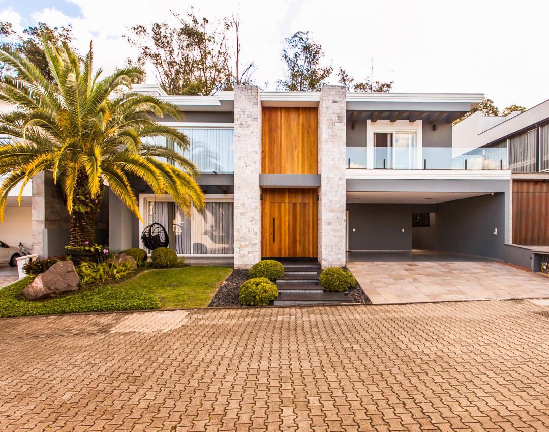 Casa em Condomínio à venda no Canudos: 