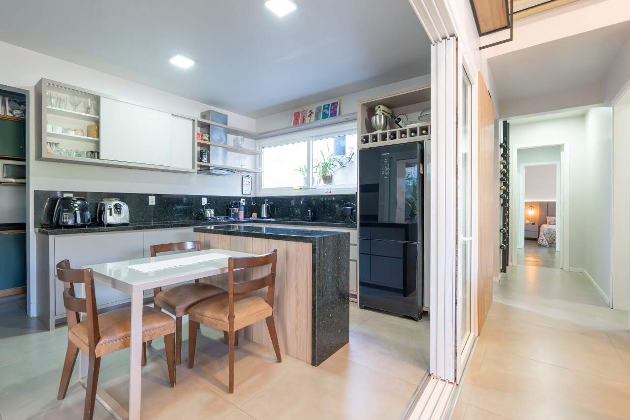 Casa em Condomínio à venda no Encosta do Sol: 