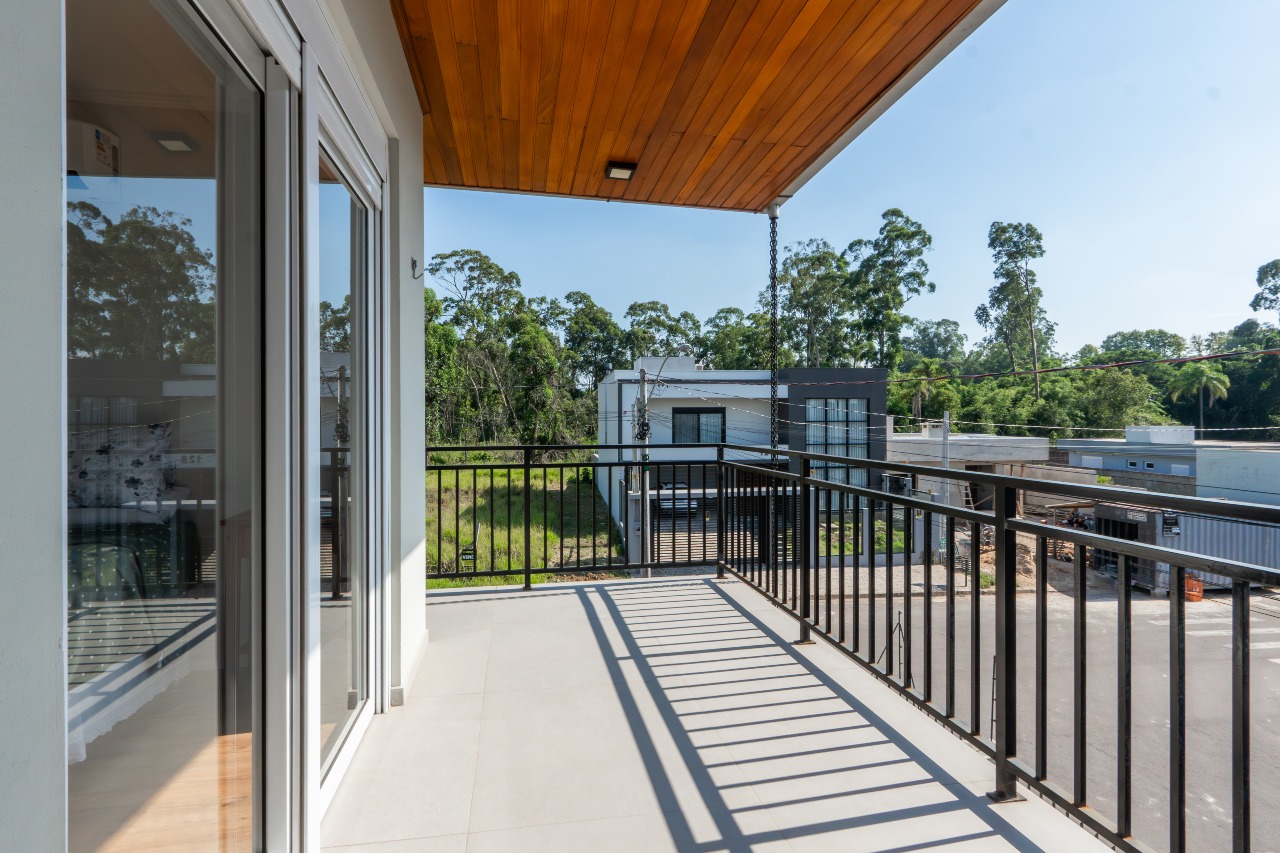 Casa à venda no Canudos: 