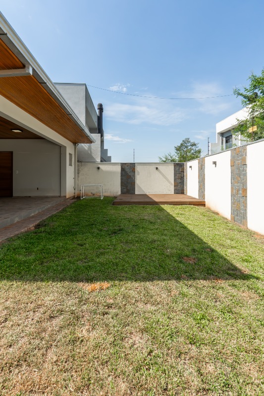 Casa à venda no Canudos: 