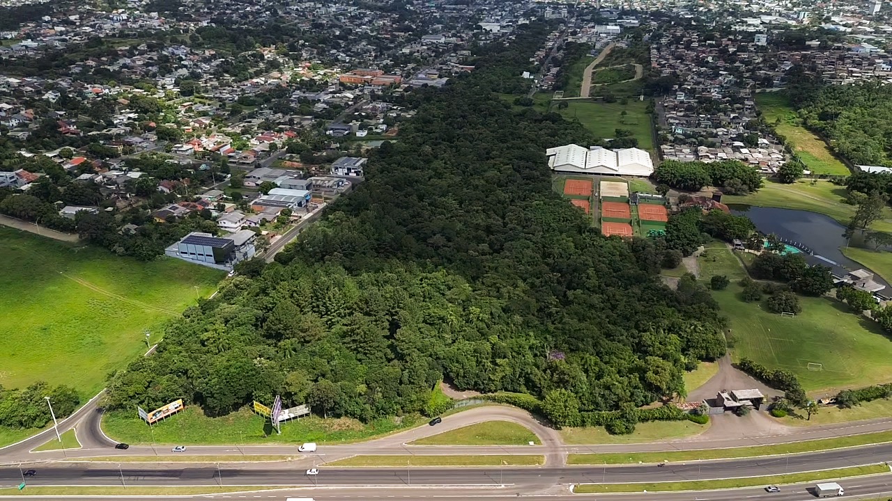Área de Terra à venda no Industrial Norte: 