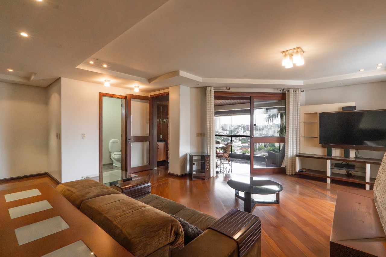 Apartamento Mobiliado à venda no Centro: 