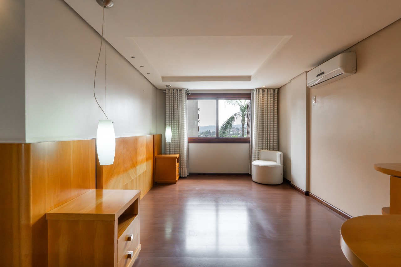 Apartamento Mobiliado à venda no Centro: 