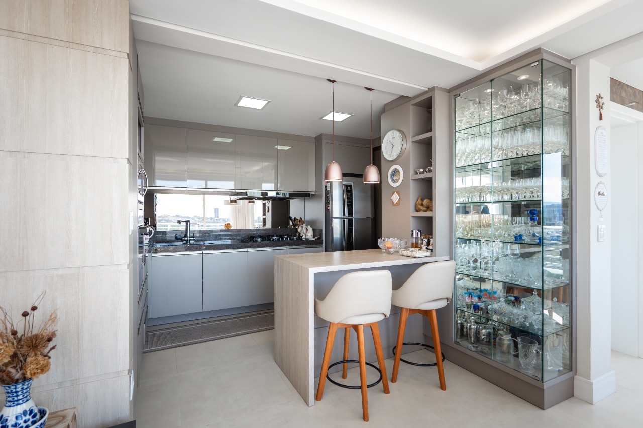 Apartamento Mobiliado à venda no Ideal: 