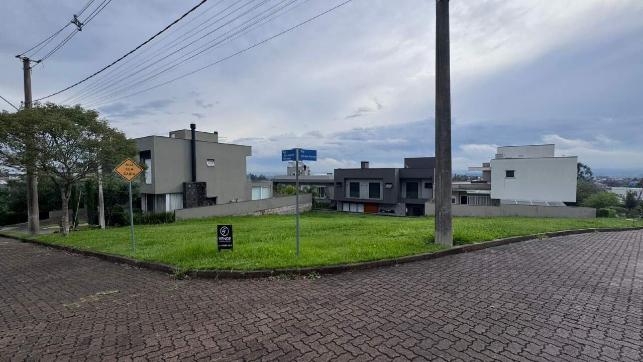 Terreno em Condomínio à venda no Encosta do Sol: 