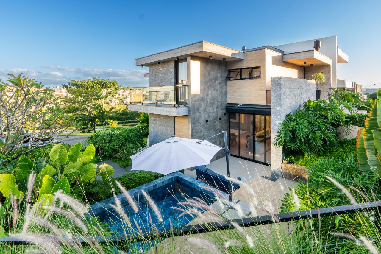 Casa em Condomínio à venda no Encosta do Sol: 
