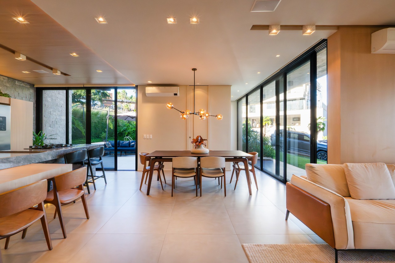 Casa em Condomínio à venda no Encosta do Sol: 