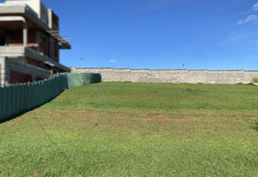 Terreno em Condomínio à venda no Encosta do Sol: 