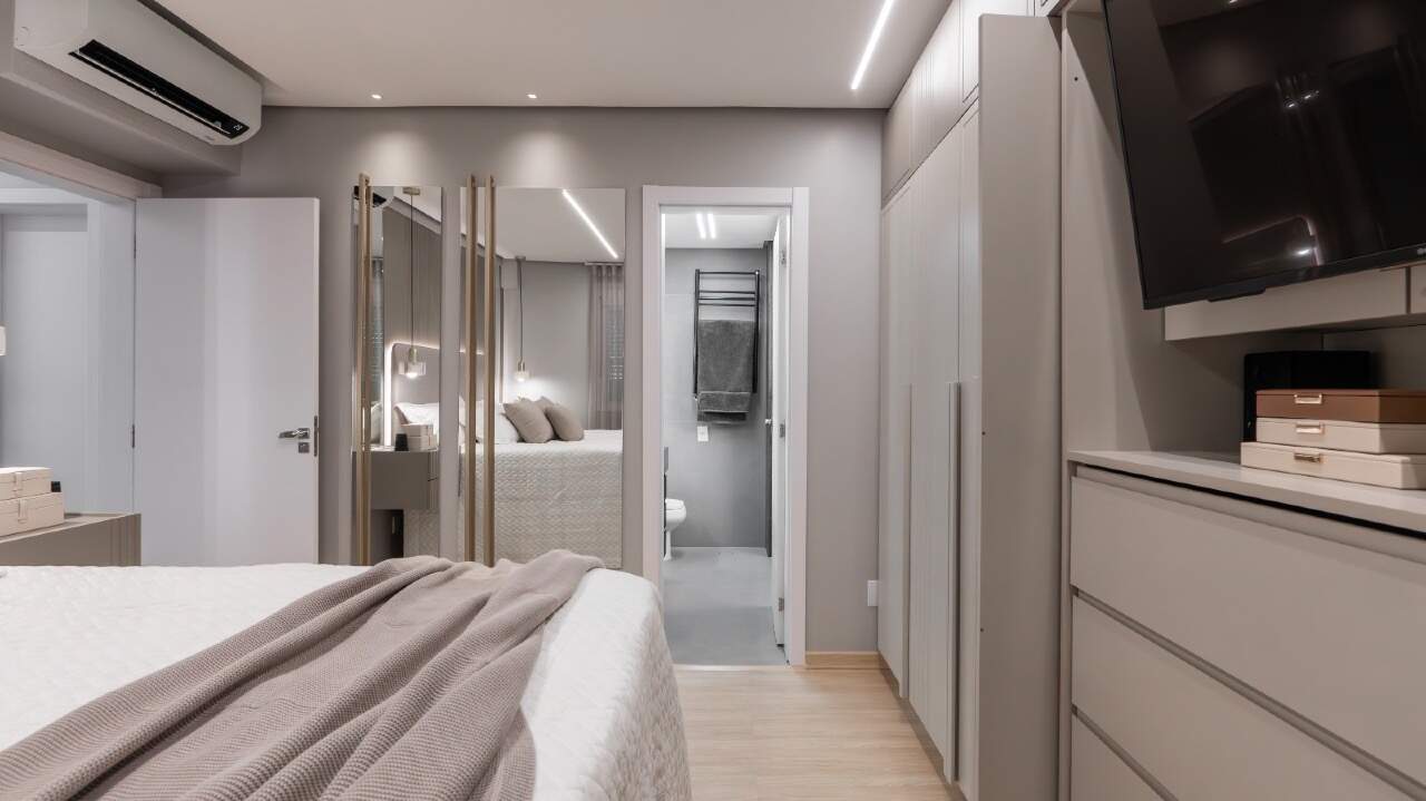 Apartamento Mobiliado à venda no Centro: 
