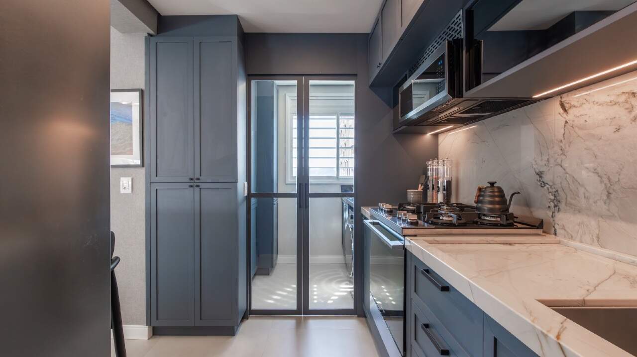 Apartamento Mobiliado à venda no Centro: 