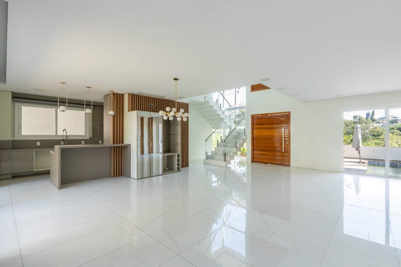 Casa em Condomínio à venda no Encosta do Sol: 