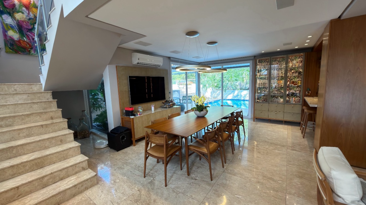 Casa em Condomínio à venda no Canudos: 