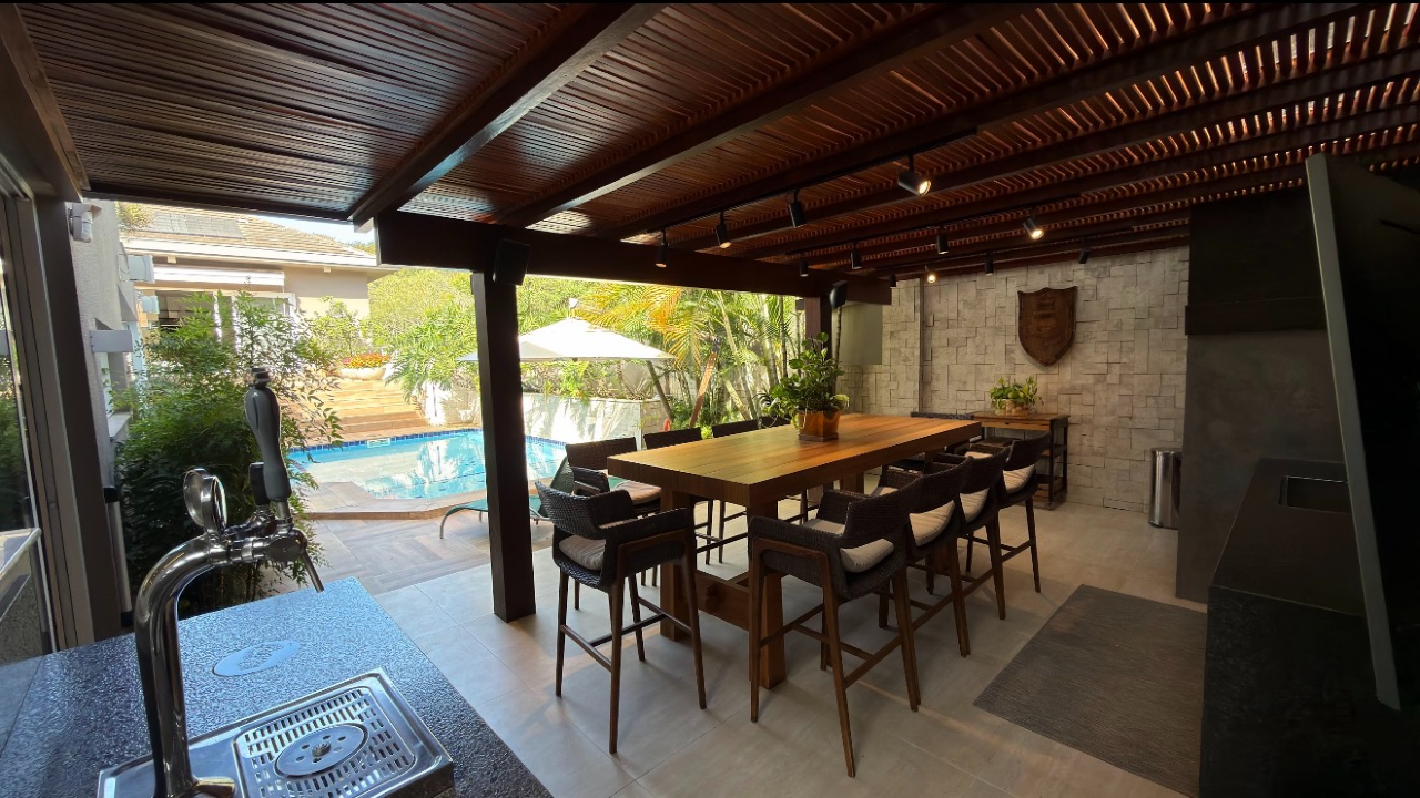 Casa em Condomínio à venda no Canudos: 
