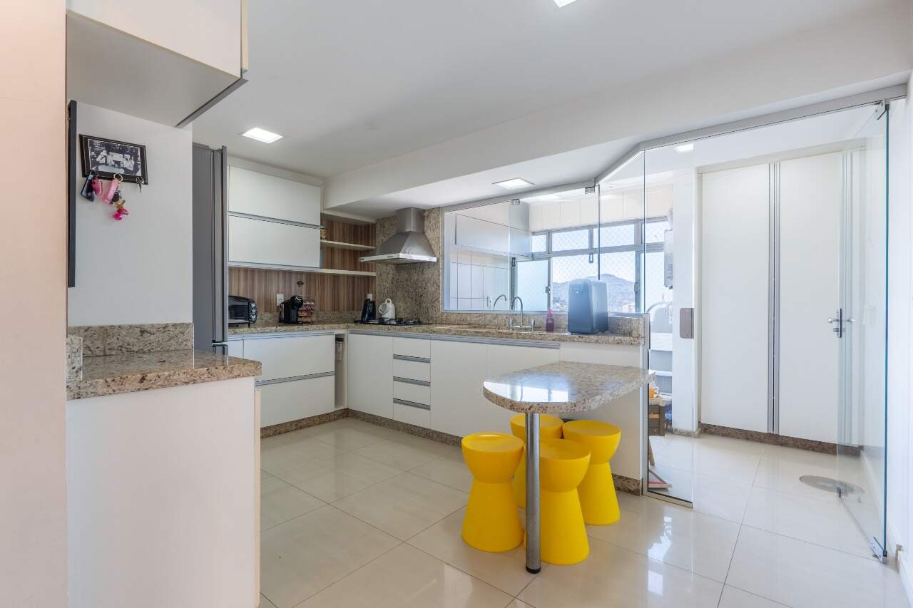 Apartamento à venda no Centro: 