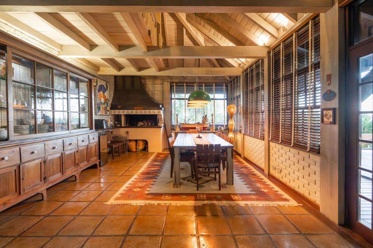 Casa em Condomínio à venda no Encosta do Sol: 