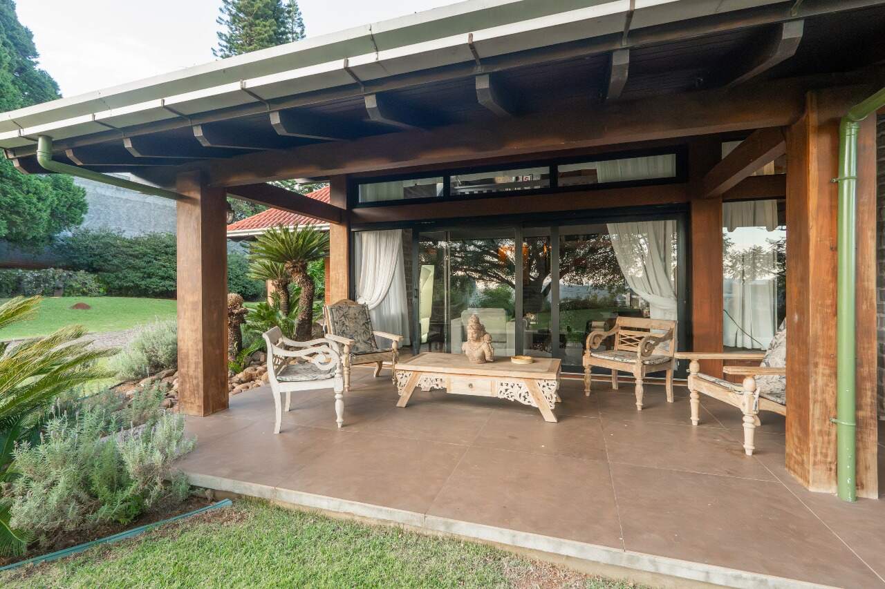 Casa em Condomínio à venda no Encosta do Sol: 