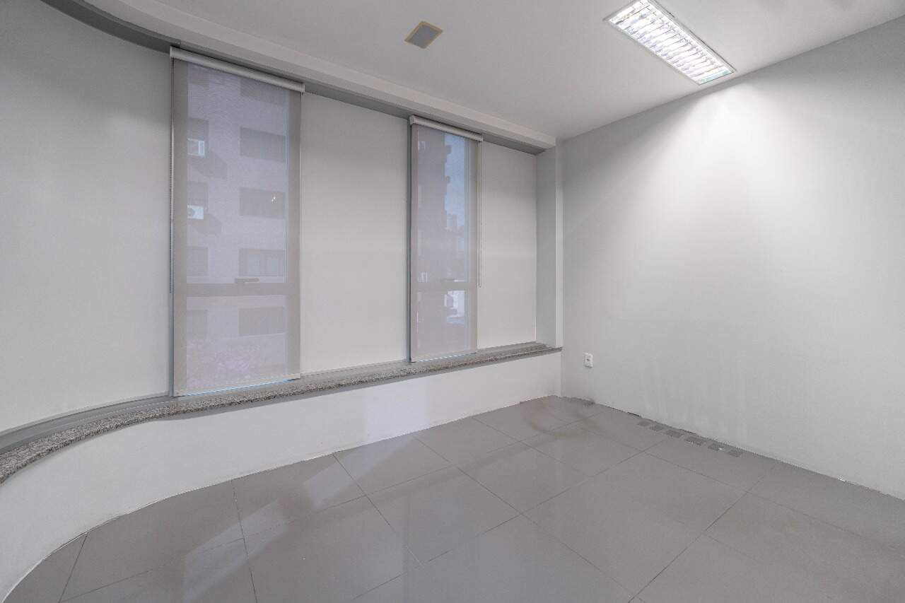 Sala Comercial à venda no Centro:
