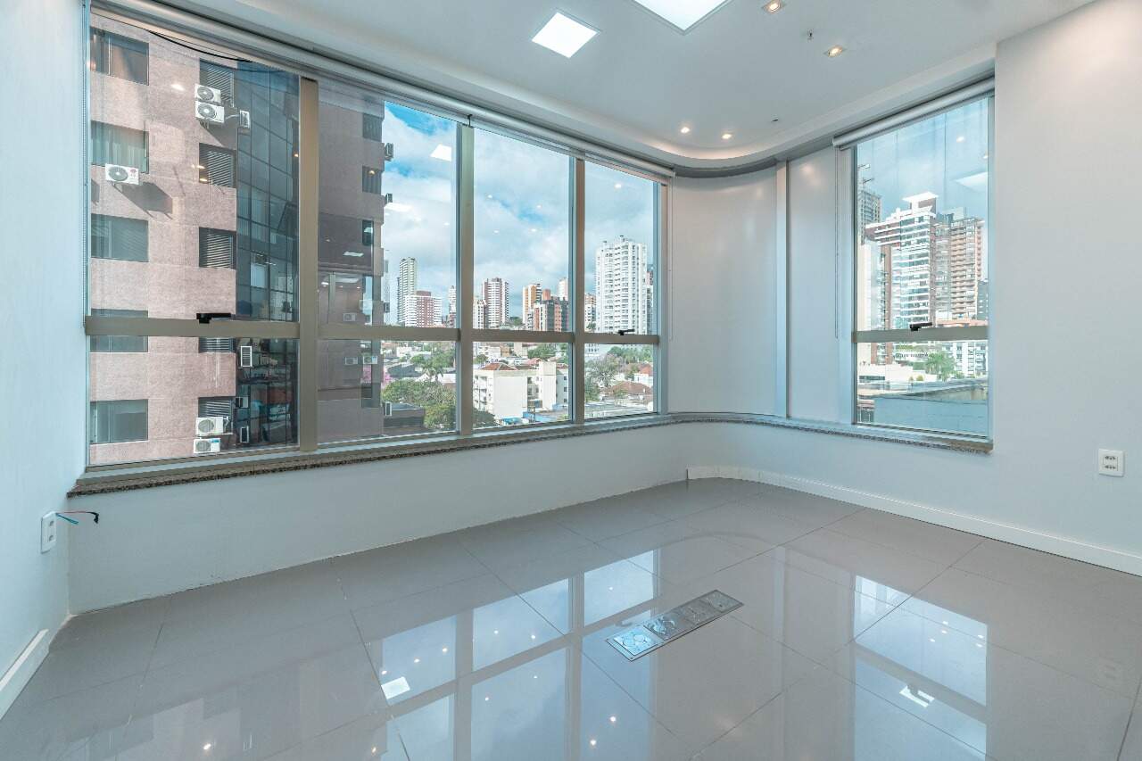 Sala Comercial à venda no Centro:
