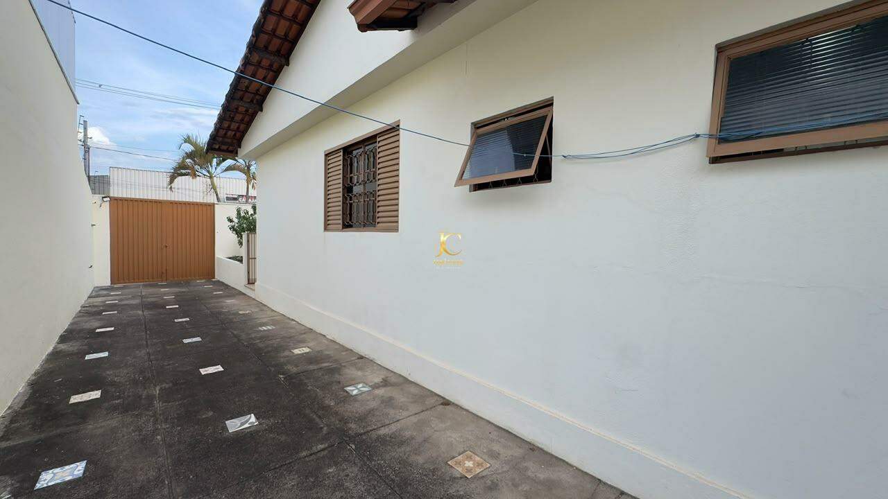 Casa à venda no Nações: 