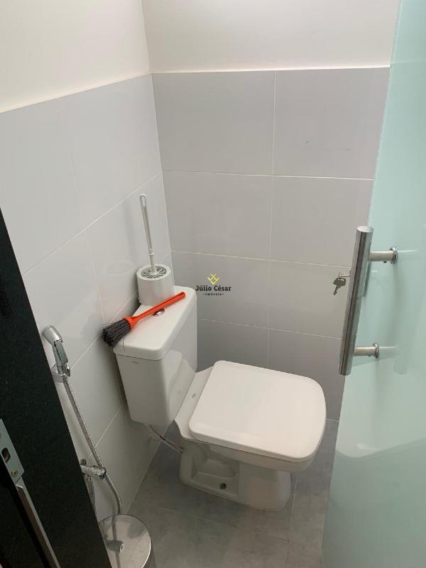 Cobertura à venda no Manoel Valinhas: 