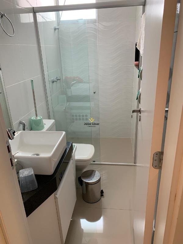 Cobertura à venda no Manoel Valinhas: 