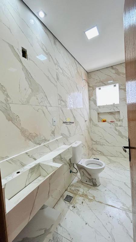 Casa à venda no Jusa Fonseca: 