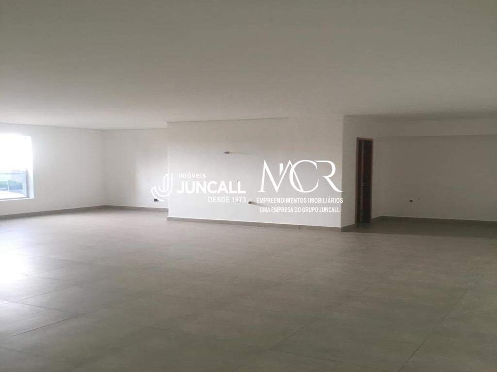 Prédio à venda no Cruzeiro: 