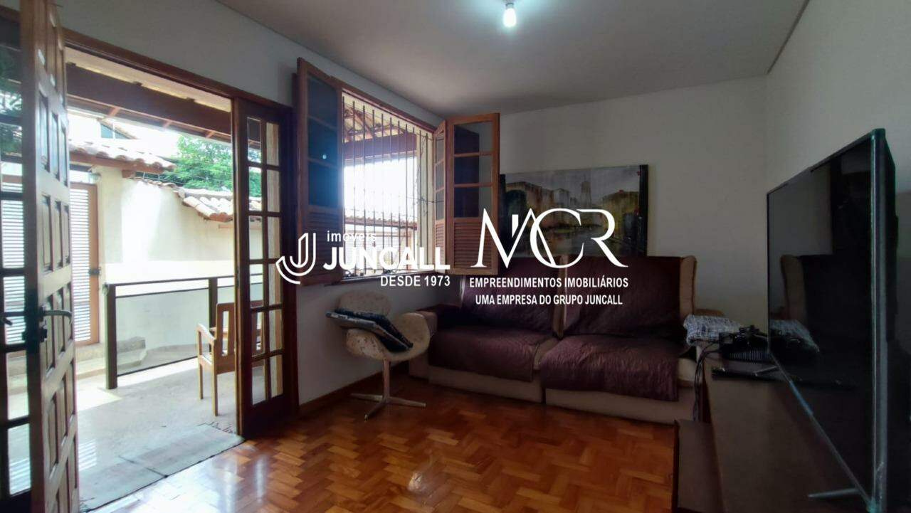 Casa à venda no Renascença: 