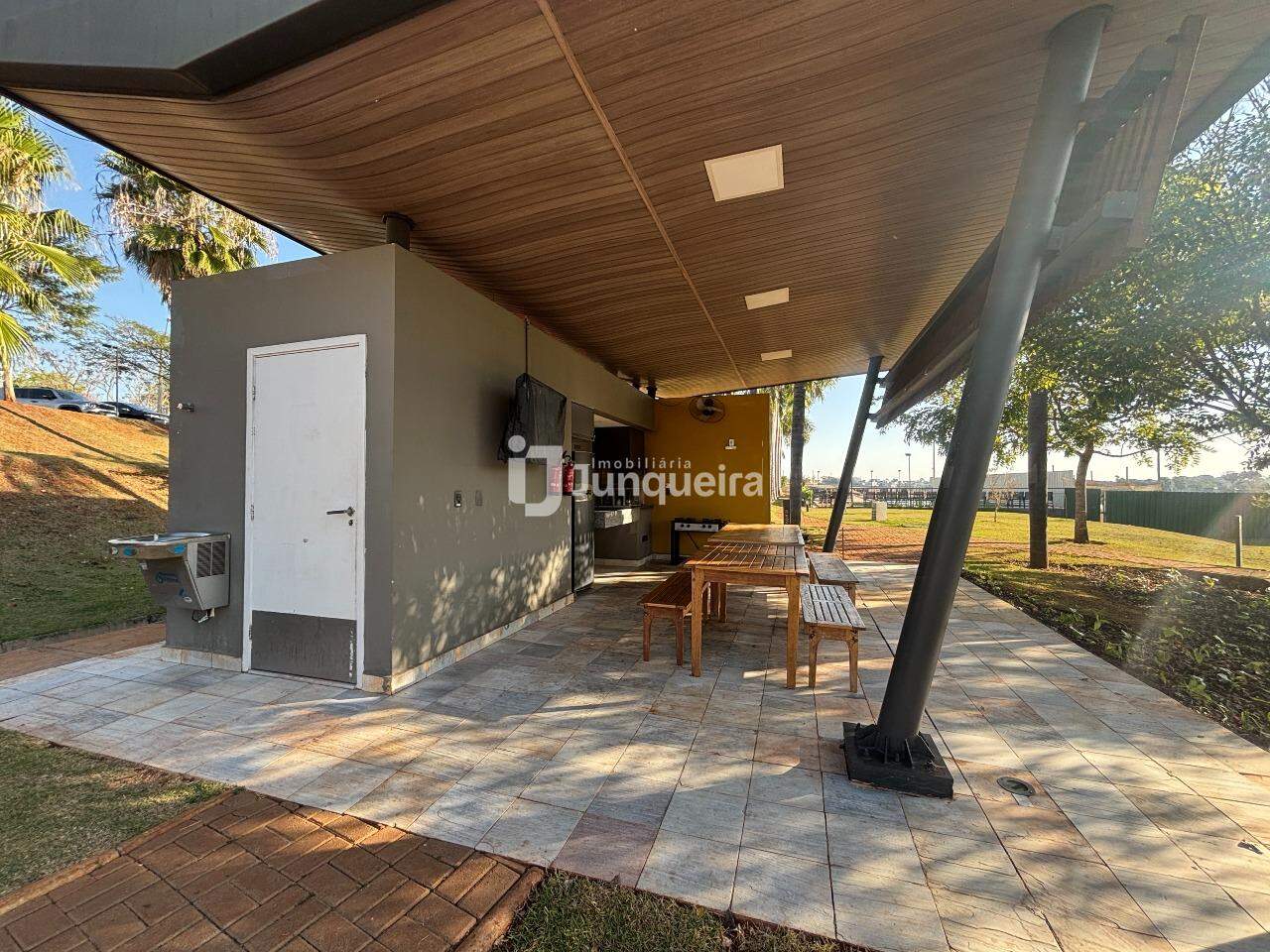Terreno em Condomínio à venda no Villa Bela Vista, no bairro Villa Bela Vista em Piracicaba - SP