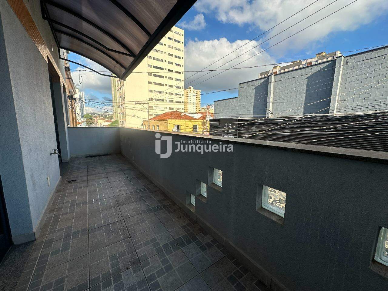 Salão para alugar, no bairro Centro em Piracicaba - SP