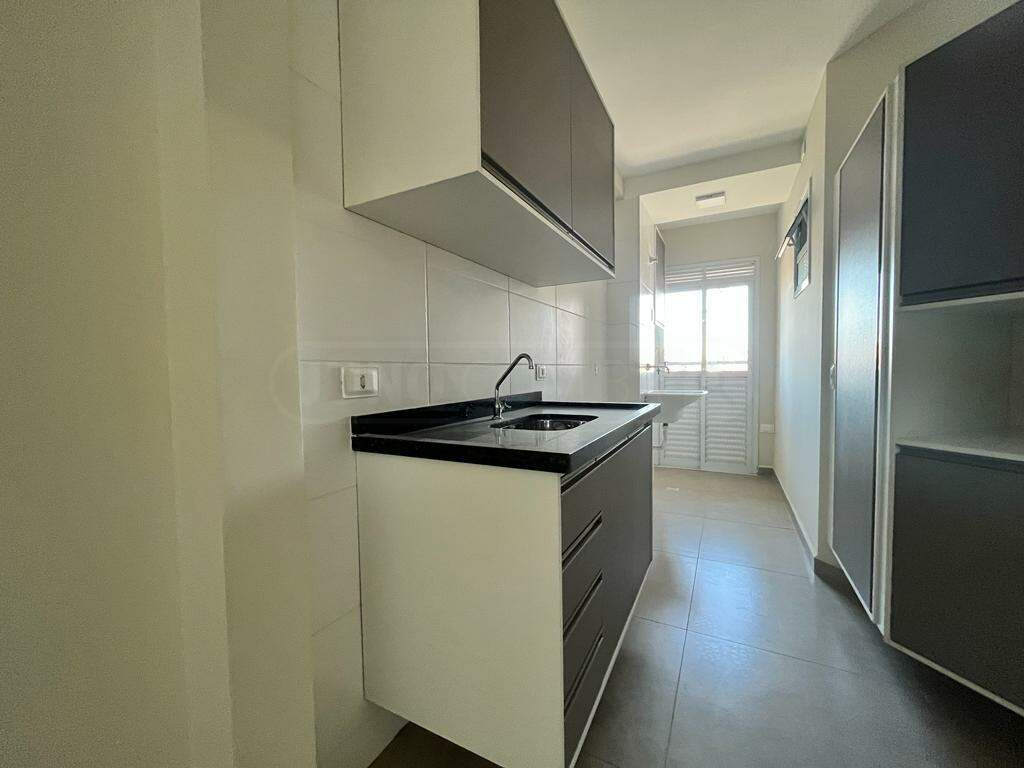 Apartamento à venda no Plaza Mayor, 2 quartos, sendo 1 suíte, 2 vagas, no bairro Paulicéia em Piracicaba - SP