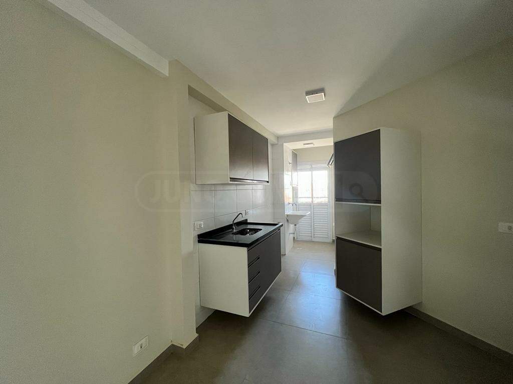 Apartamento à venda no Plaza Mayor, 2 quartos, sendo 1 suíte, 2 vagas, no bairro Paulicéia em Piracicaba - SP