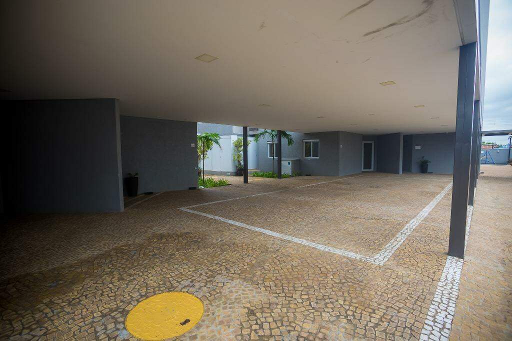 Apartamento à venda no Residencial Plaza Mayor, 2 quartos, sendo 1 suíte, 2 vagas, no bairro Paulicéia em Piracicaba - SP